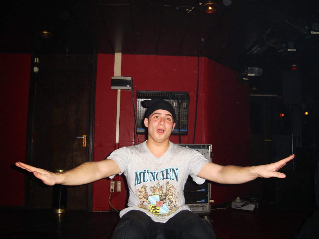 ����� ���� ����� 4