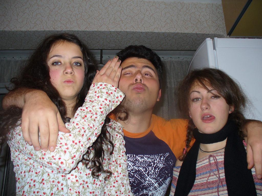 hitler , musolini i shtirlic ... hitler , musolini i shtirlic ...