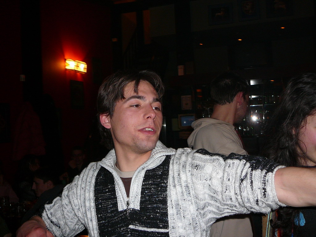 ����� �� �!