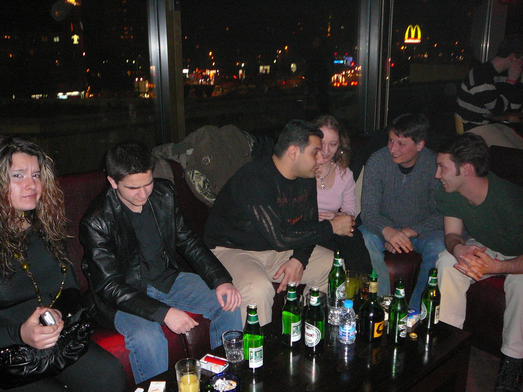 ������ ���-���