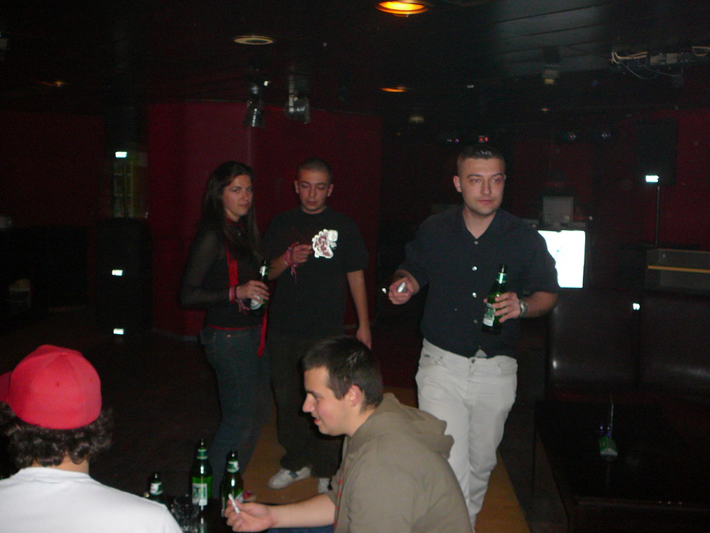 ���-��������