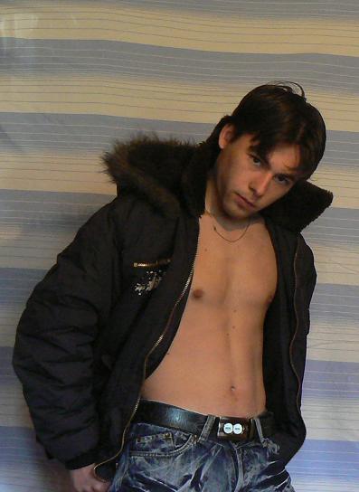 ����������