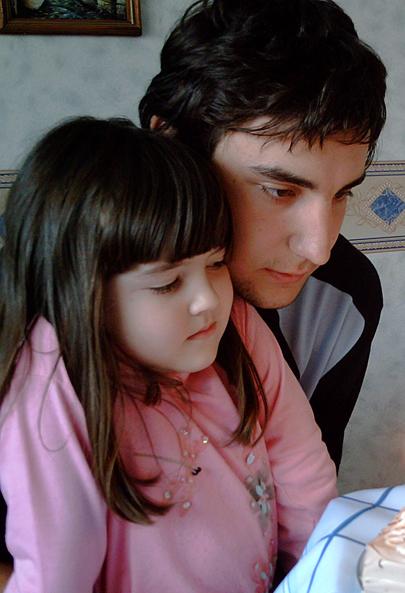 ��.�.����