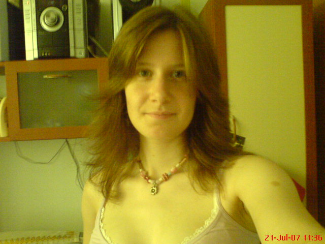 Отрязах си косата. Отрязах си косата.