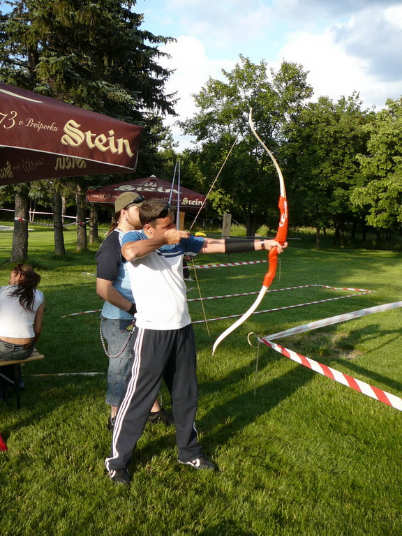 ����� ���