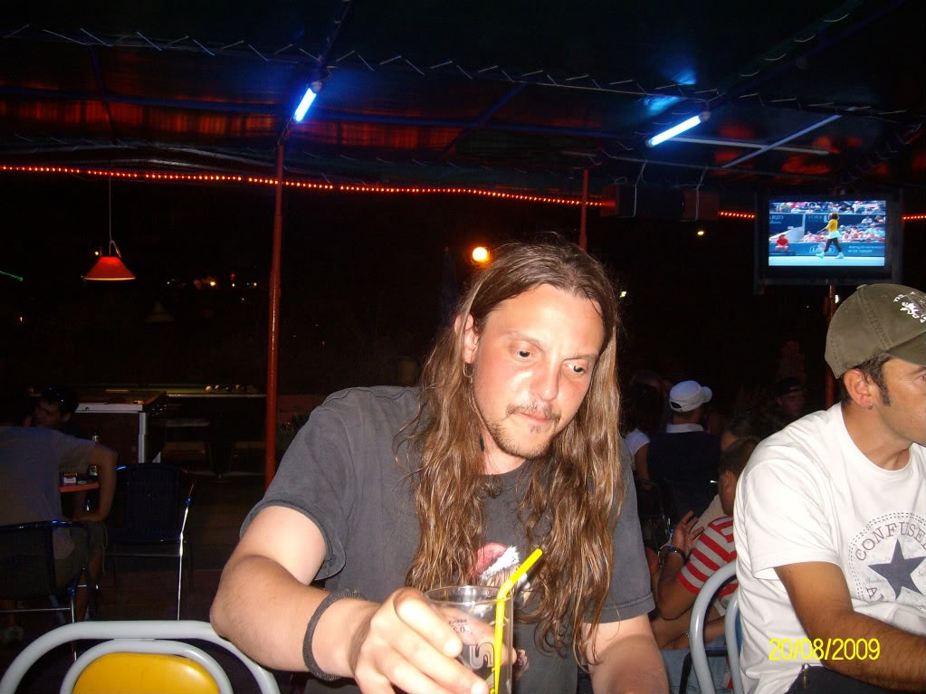 Le Freak in Le Bar in Le Sozopol with Le Gin and Le Soda Le Freak in Le Bar in Le Sozopol with Le Gin and Le Soda